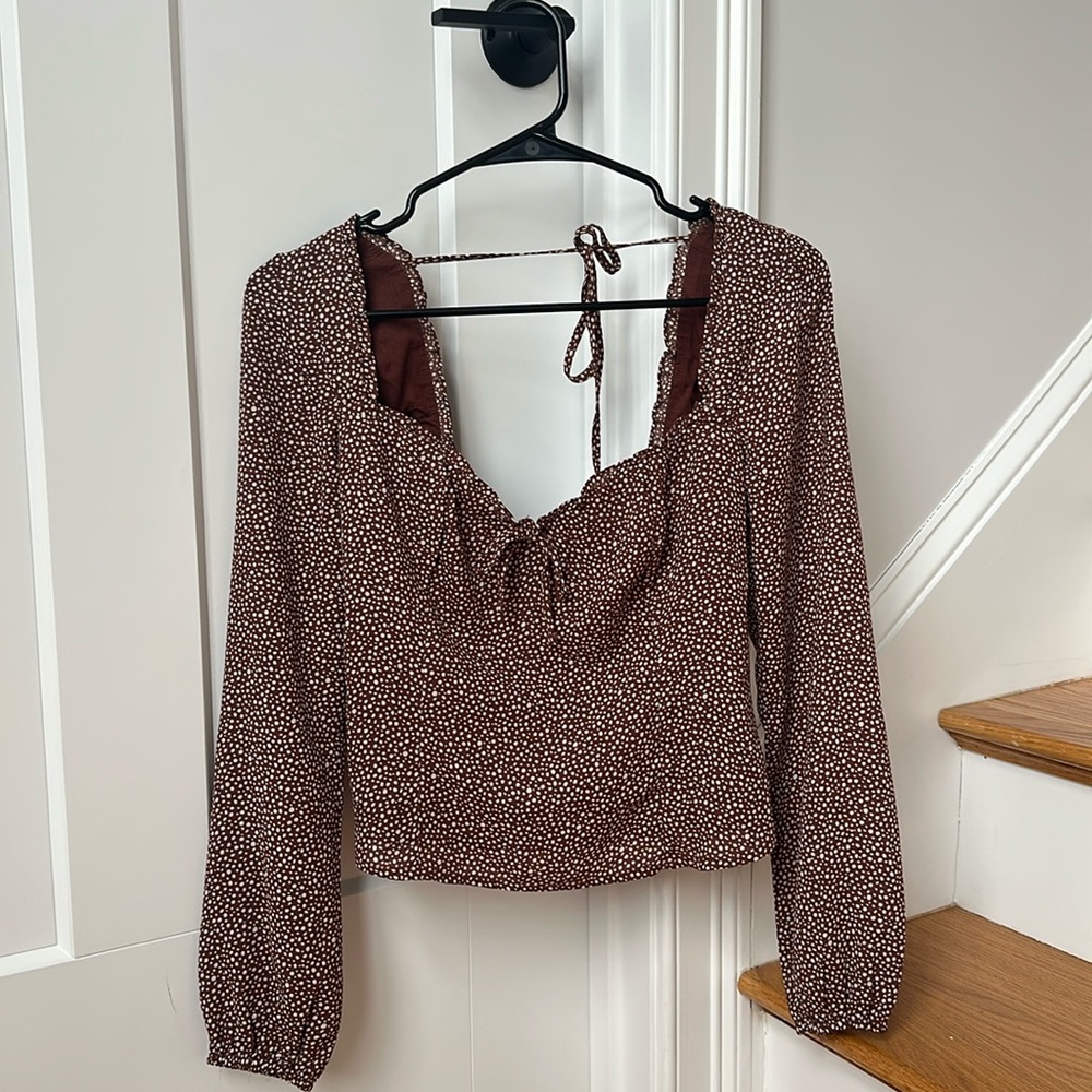 Abercrombie and Fitch Long Sleeve Sweetheart Top